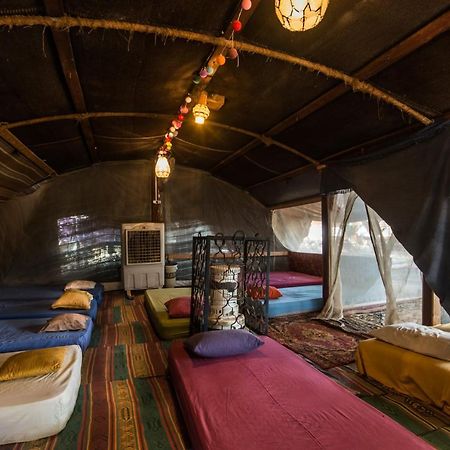Shkedi'S Camplodge Neot HaKikar Exterior photo